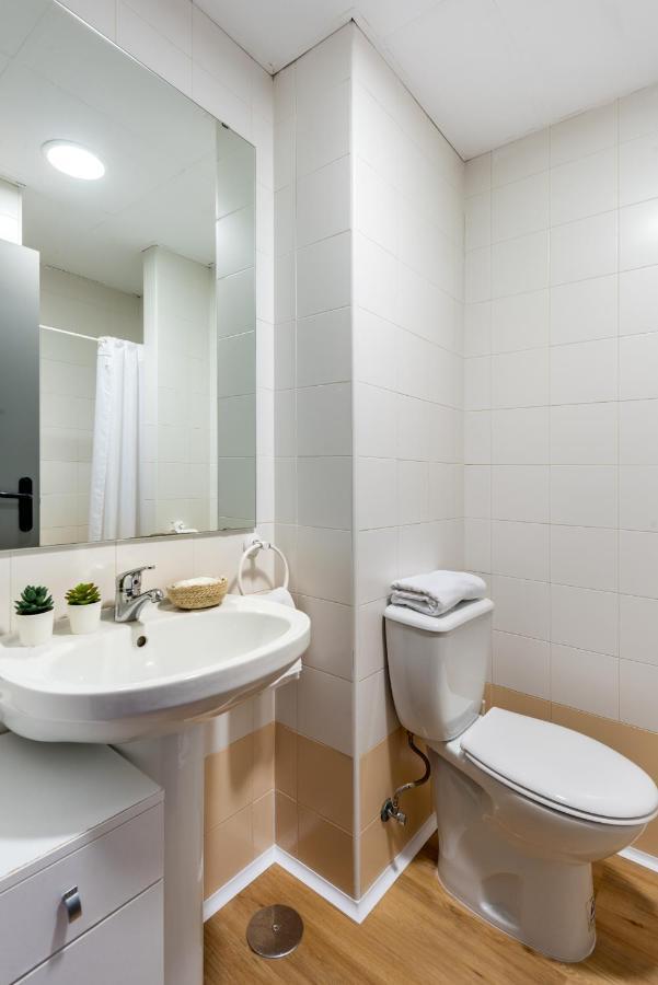 Micampus Bormujos Student Residence Luaran gambar