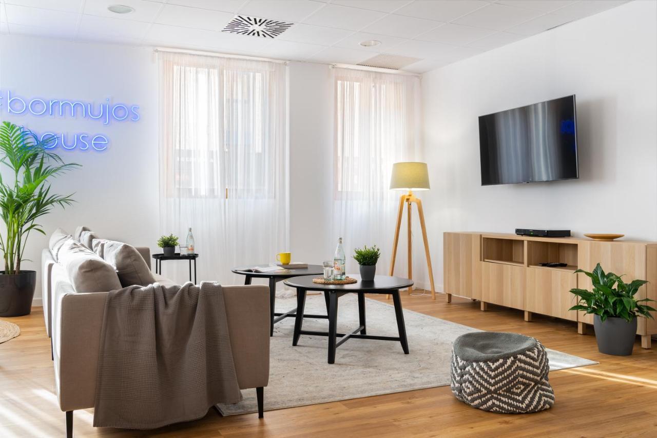 Micampus Bormujos Student Residence Luaran gambar