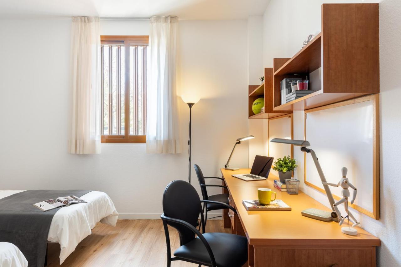 Micampus Bormujos Student Residence Luaran gambar